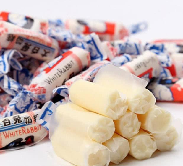 原來大白兔奶糖里的‘透明紙’是它！到底能不能直接食用？